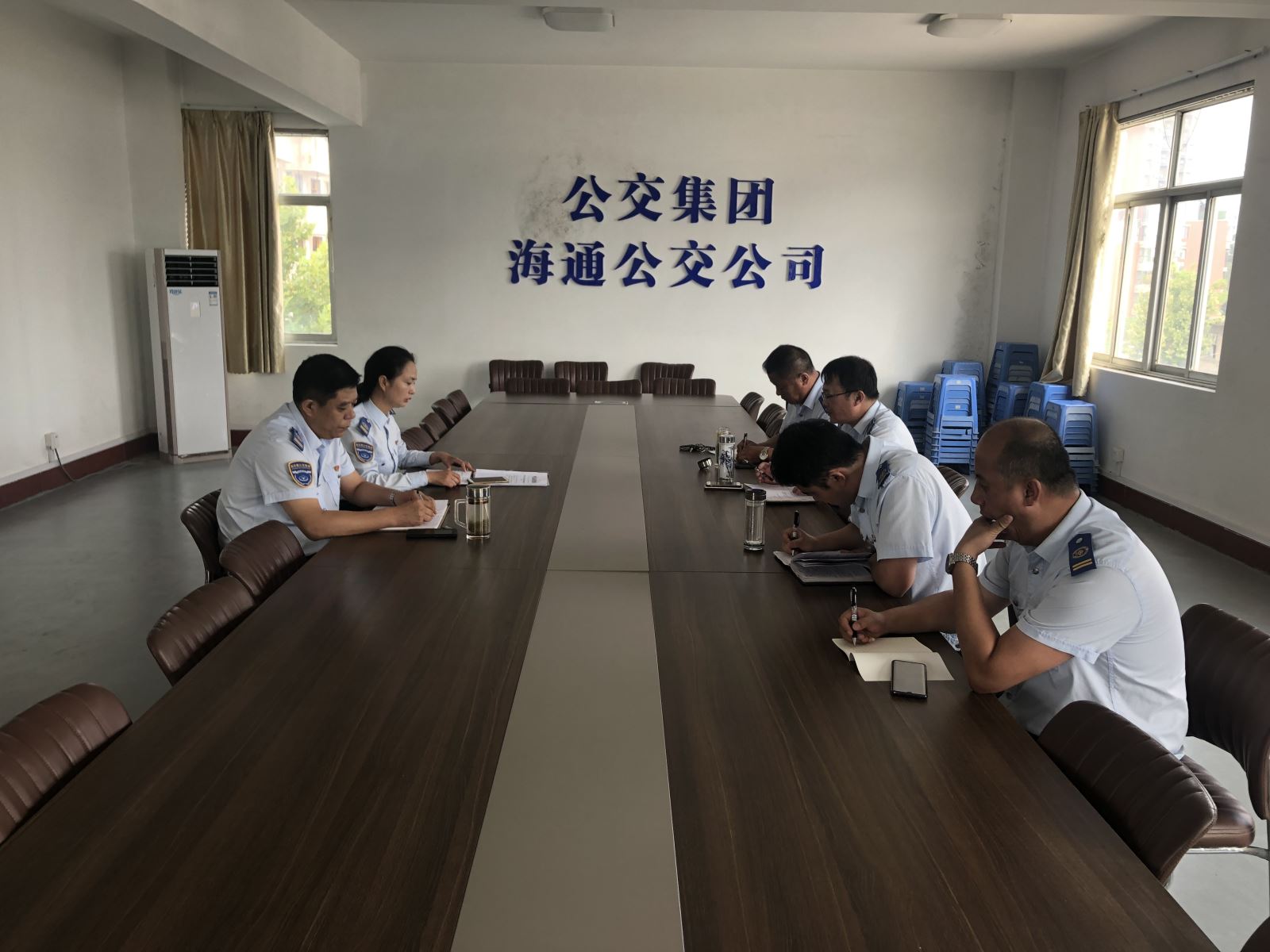 公交集團公交事業(yè)一部召開黨建學習會議
