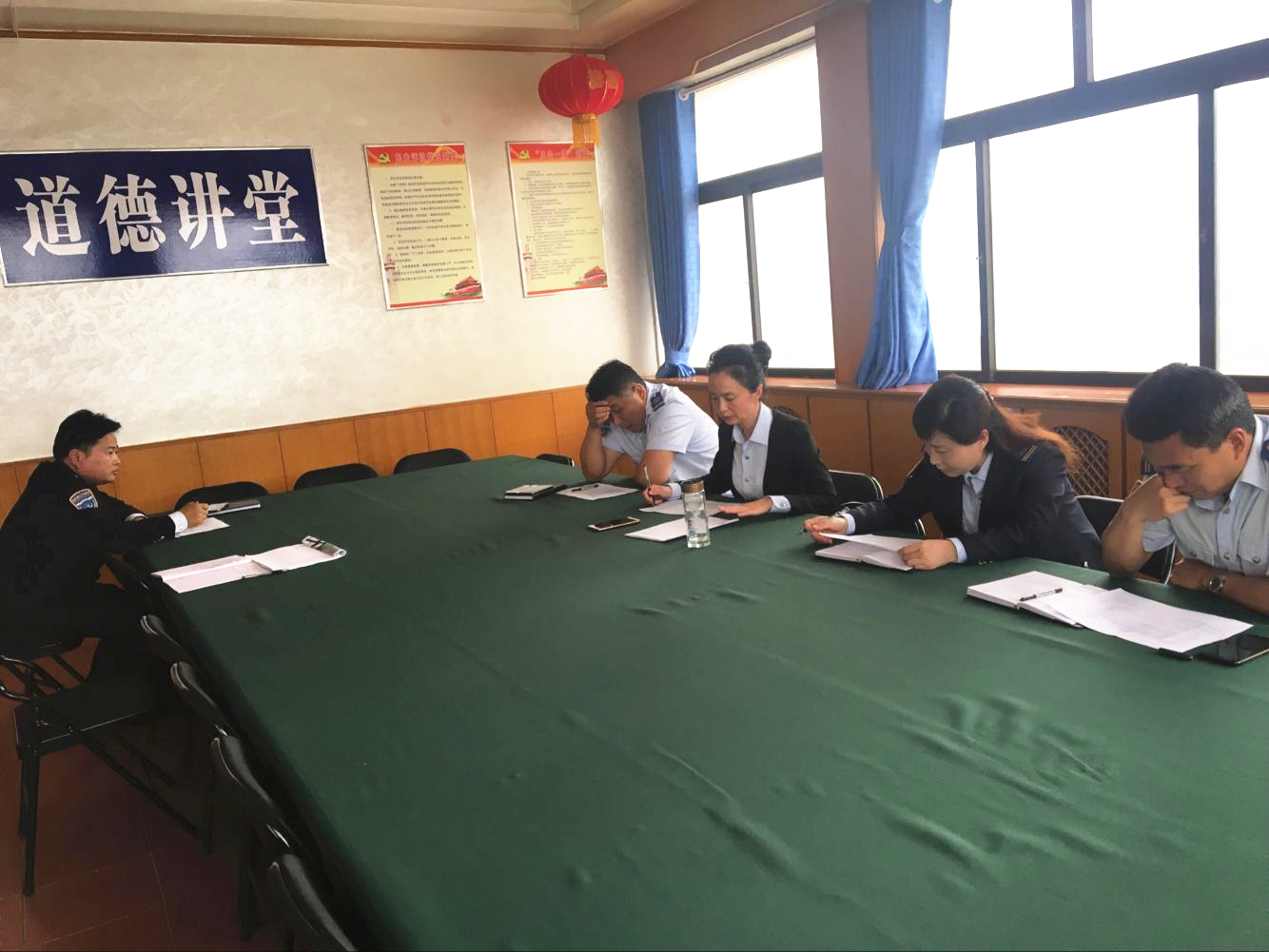 公交集團佳連公司召開重點工作推進(jìn)會